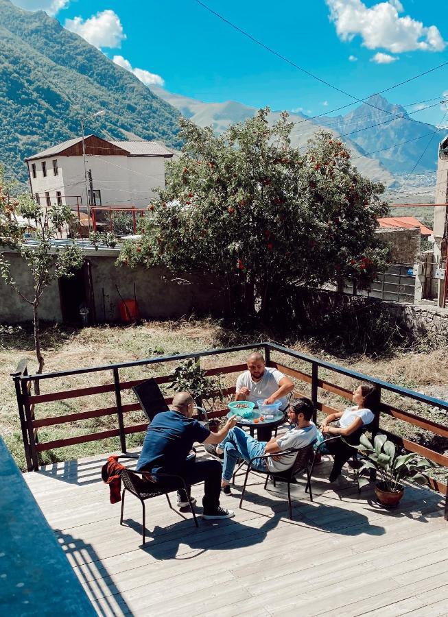 Villa Kazbegi Exteriör bild
